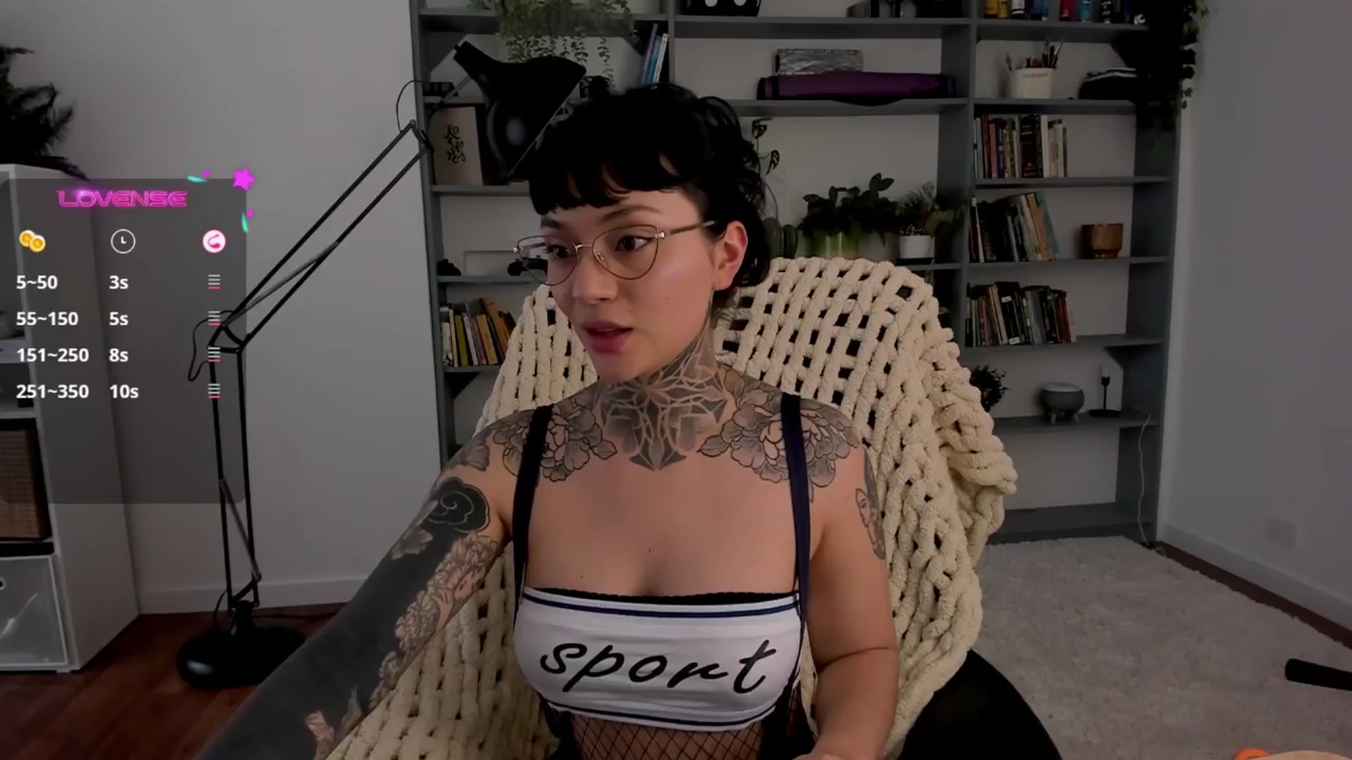 Gallery image thumbnail from Ysabeau's myfreecams stream on, 05/14/2025, 21:38 image 7 of 20