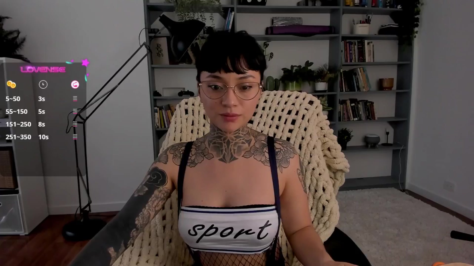 Gallery image thumbnail from Ysabeau's myfreecams stream on, 05/14/2025, 21:38 image 3 of 20