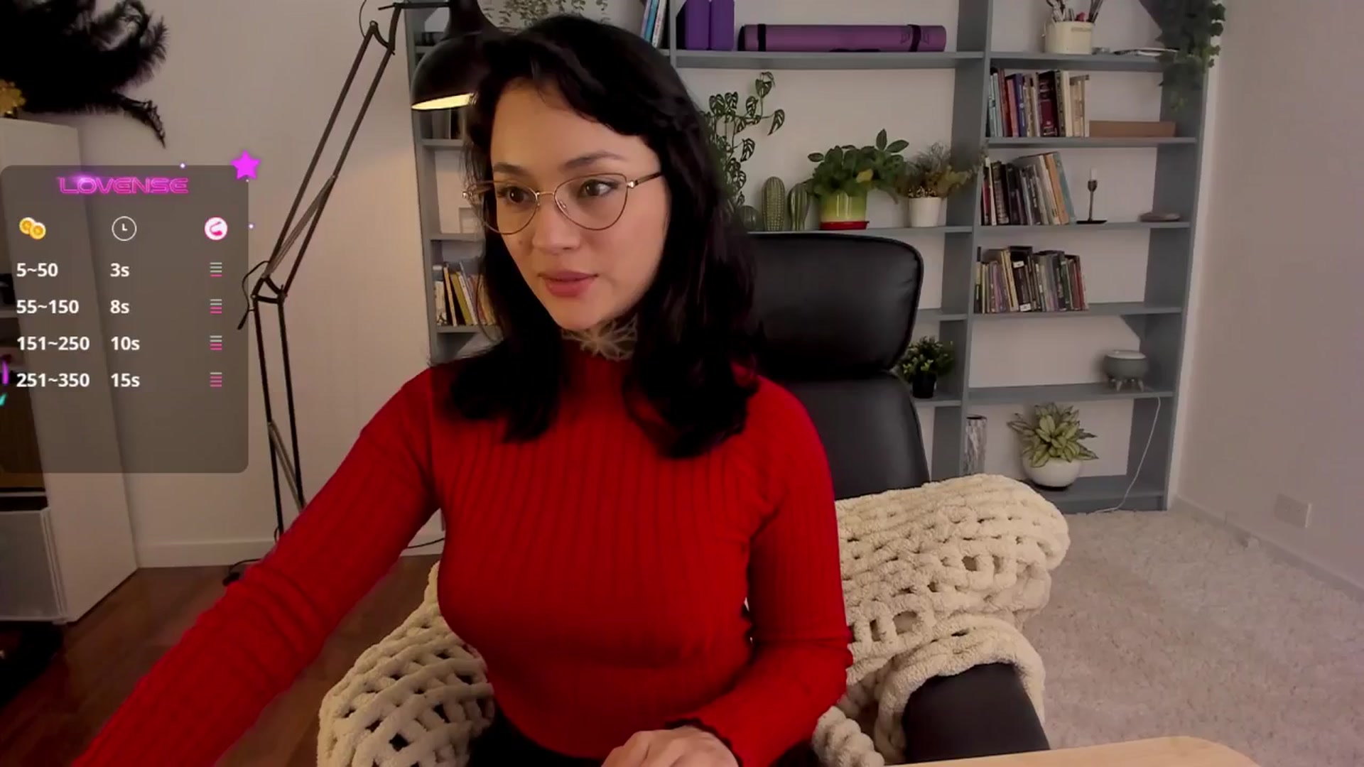 Gallery image thumbnail from Ysabeau's myfreecams stream on, 05/30/2025, 23:15 image 20 of 20