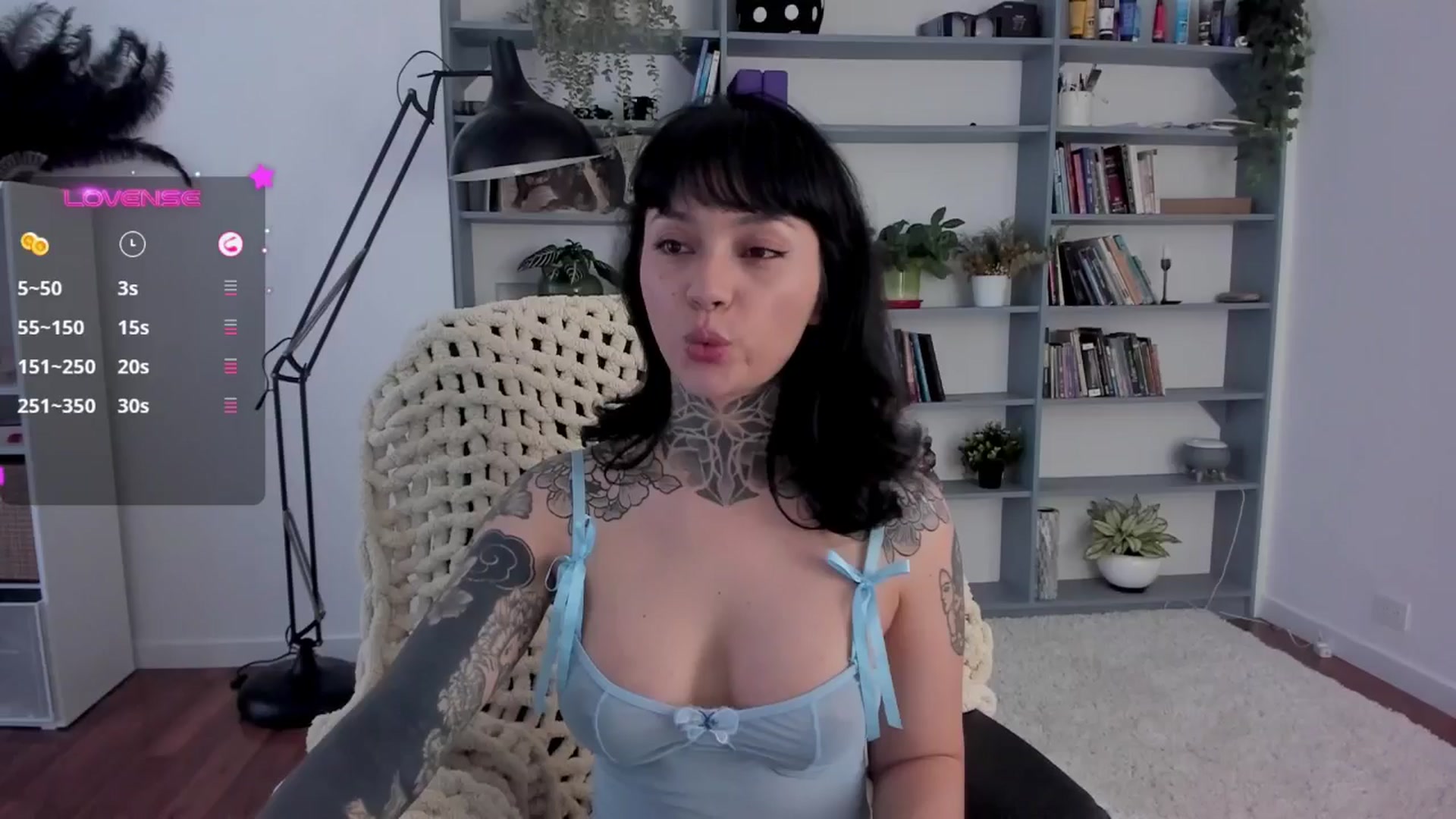 Gallery image thumbnail from Ysabeau's myfreecams stream on, 06/07/2025, 17:22 image 11 of 20