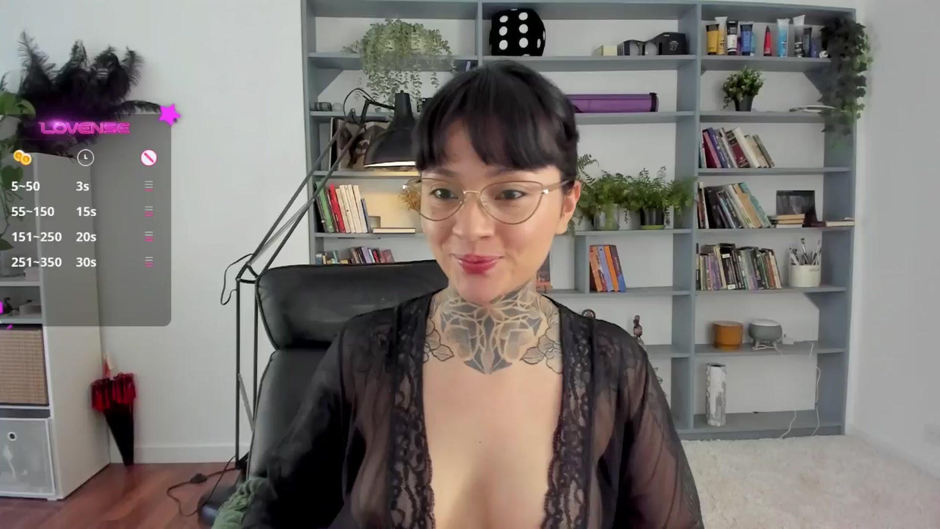 Gallery image thumbnail from Ysabeau's myfreecams stream on, 06/29/2025, 16:08 image 2 of 20