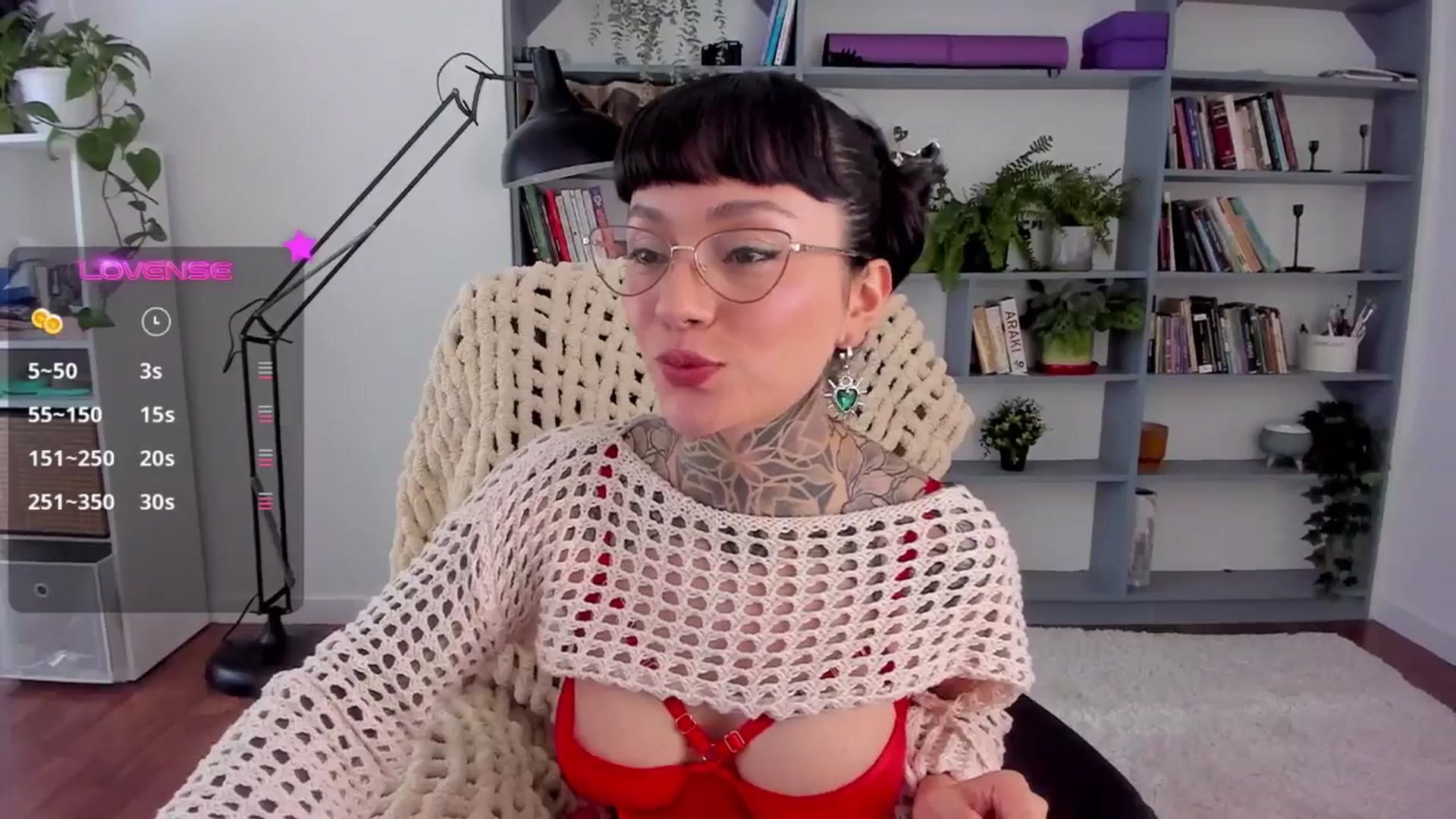 Gallery image thumbnail from Ysabeau's myfreecams stream on, 07/18/2025, 23:41 image 2 of 20