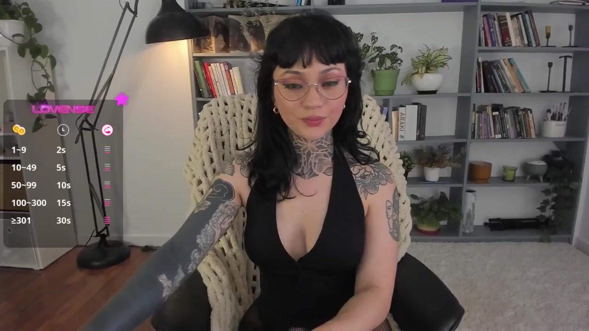 Gallery image thumbnail from Ysabeau's myfreecams stream on, 08/09/2025, 23:26 image 15 of 20