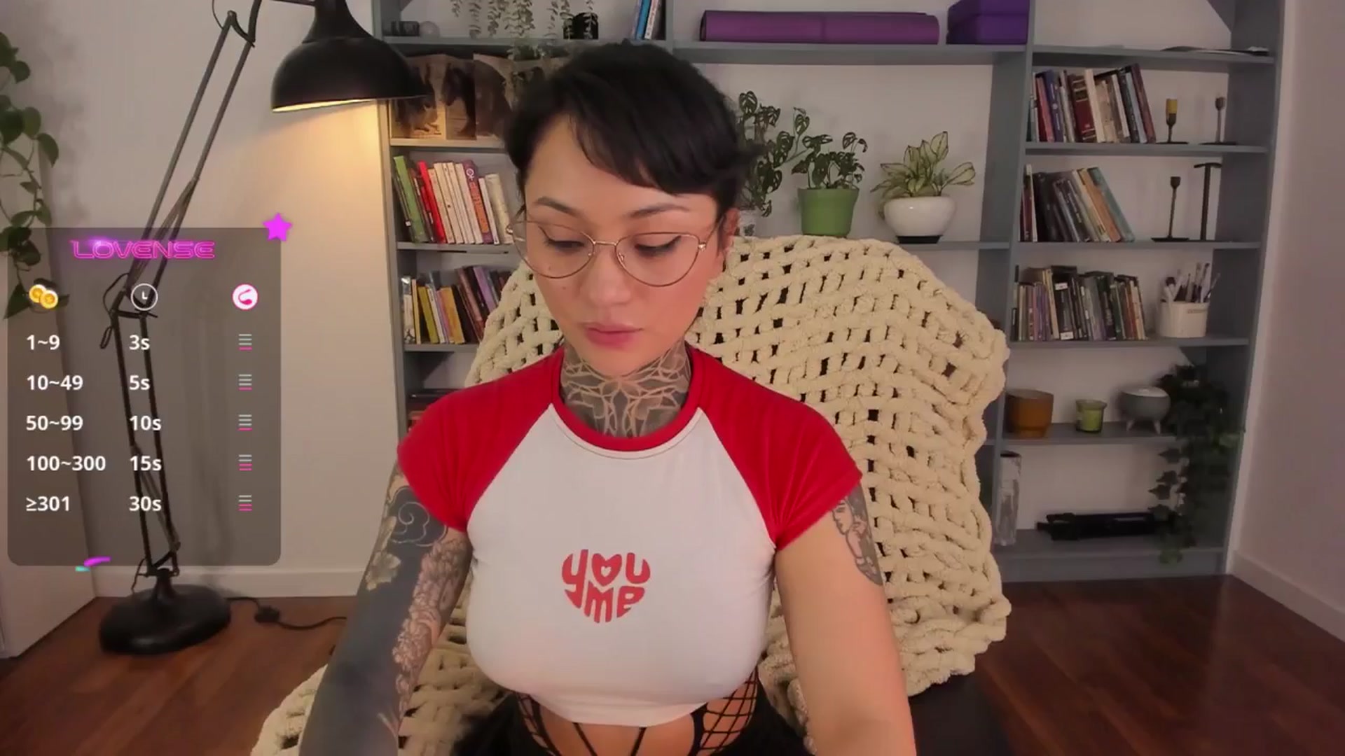 Gallery image thumbnail from Ysabeau's myfreecams stream on, 08/20/2025, 01:07 image 5 of 20