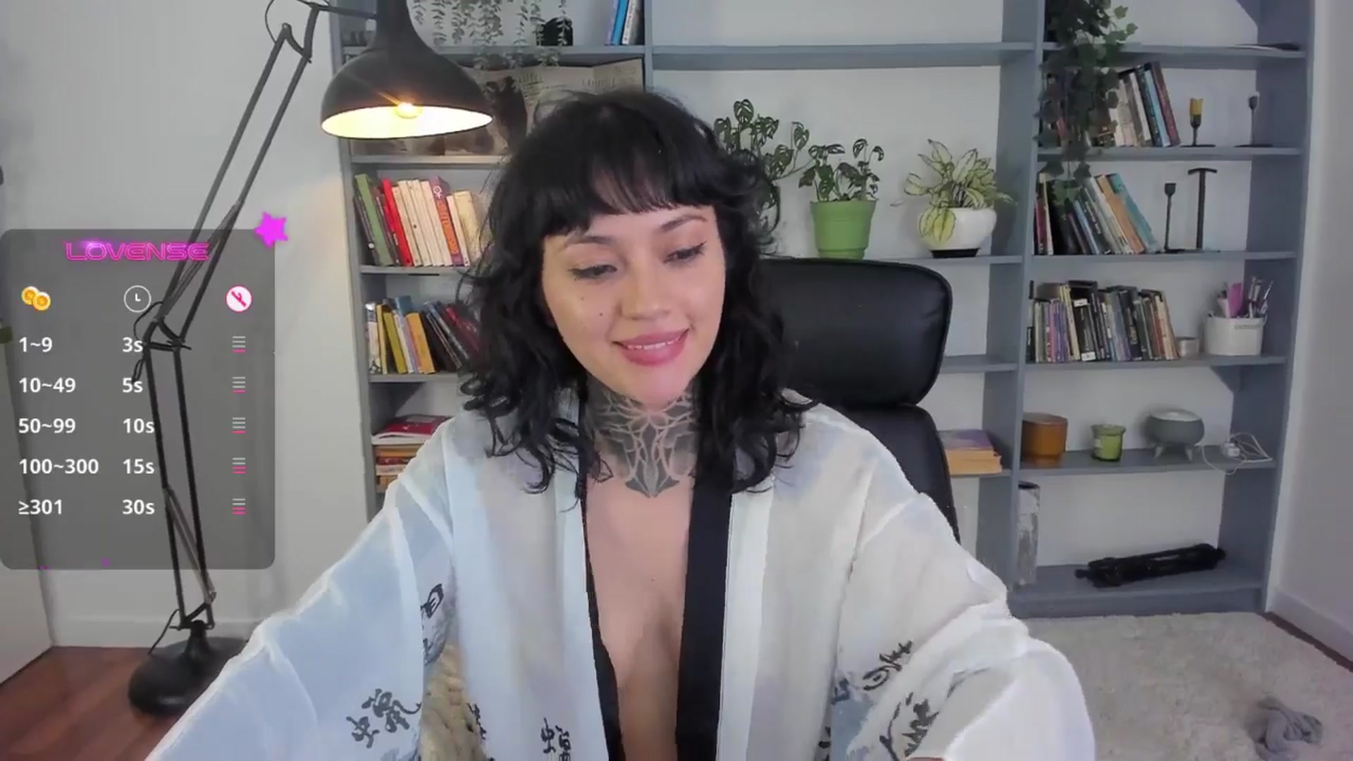 Gallery image thumbnail from Ysabeau's myfreecams stream on, 08/26/2025, 23:05 image 14 of 20