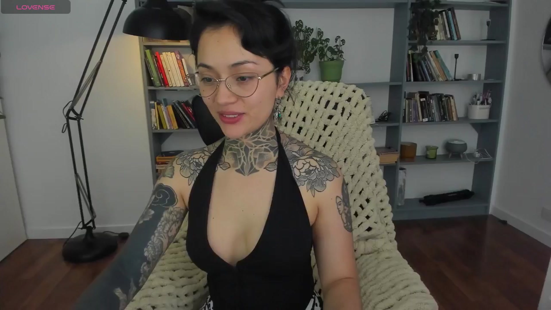 Gallery image thumbnail from Ysabeau's myfreecams stream on, 09/06/2025, 17:16 image 14 of 20