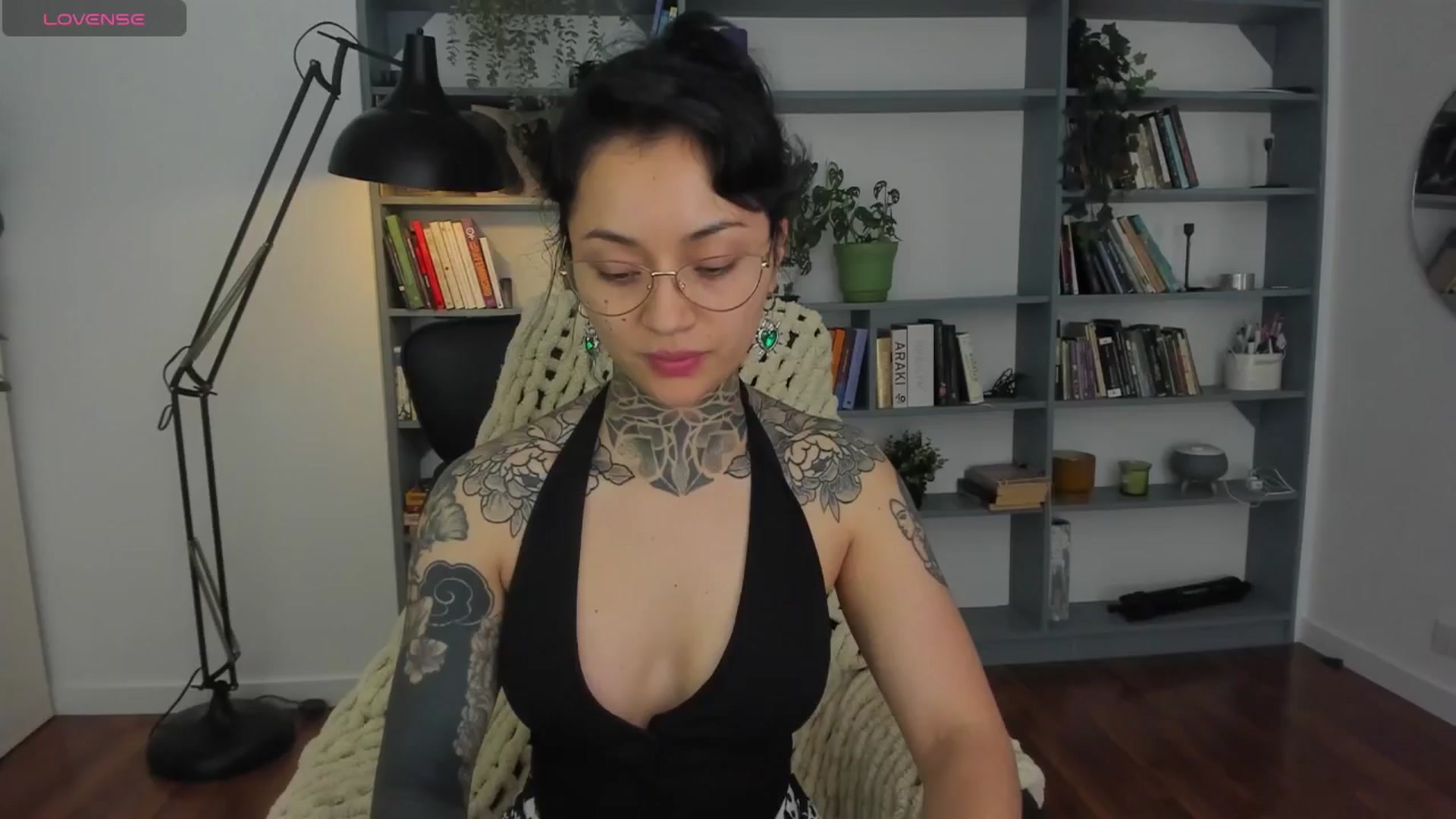 Gallery image thumbnail from Ysabeau's myfreecams stream on, 09/06/2025, 17:16 image 4 of 20