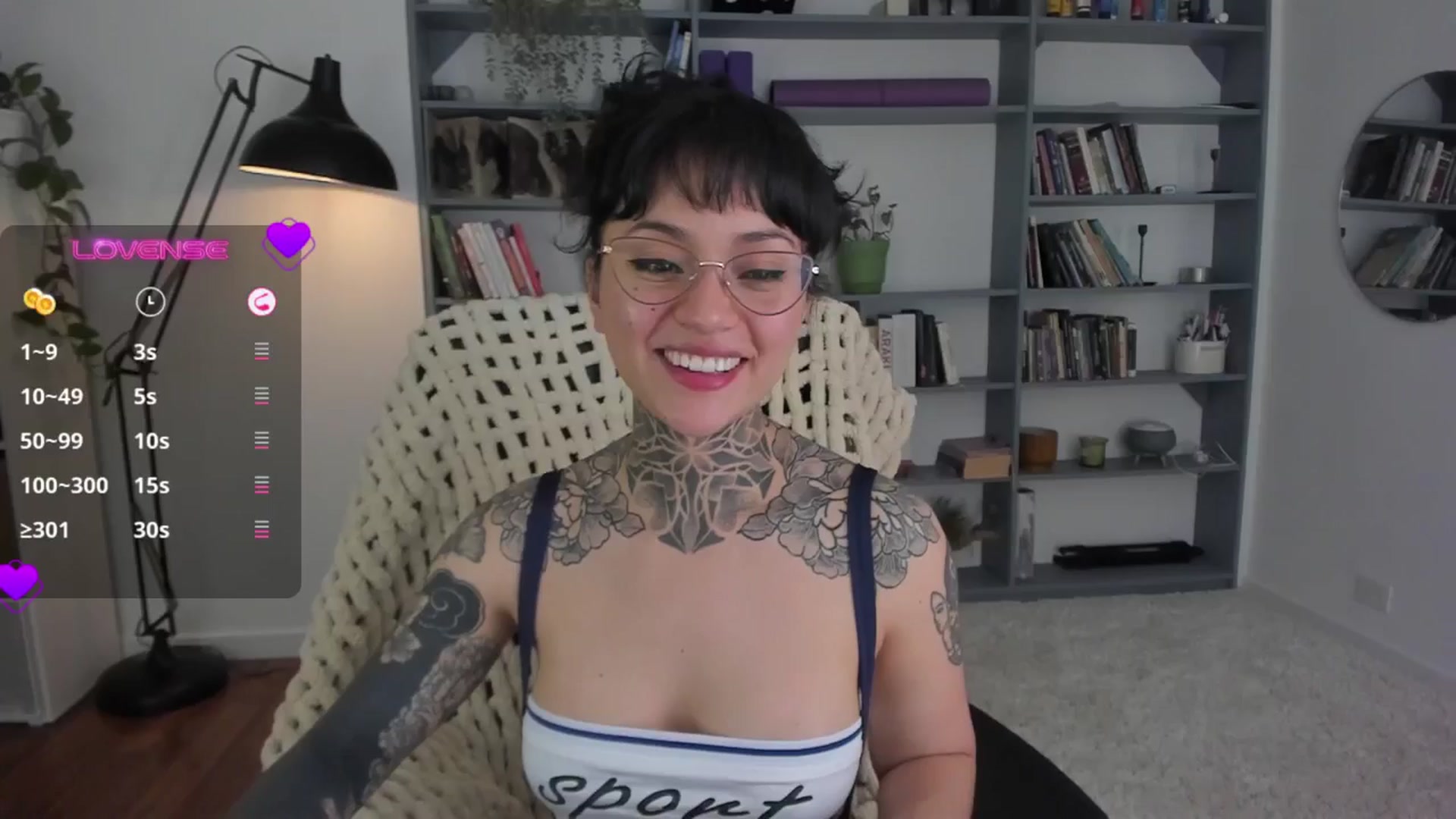 Gallery image thumbnail from Ysabeau's myfreecams stream on, 09/23/2025, 21:35 image 1 of 20