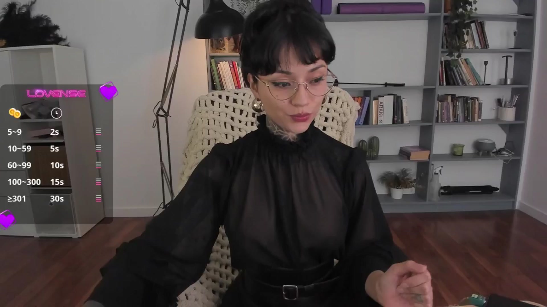 Gallery image thumbnail from Ysabeau's myfreecams stream on, 10/06/2025, 22:02 image 1 of 20