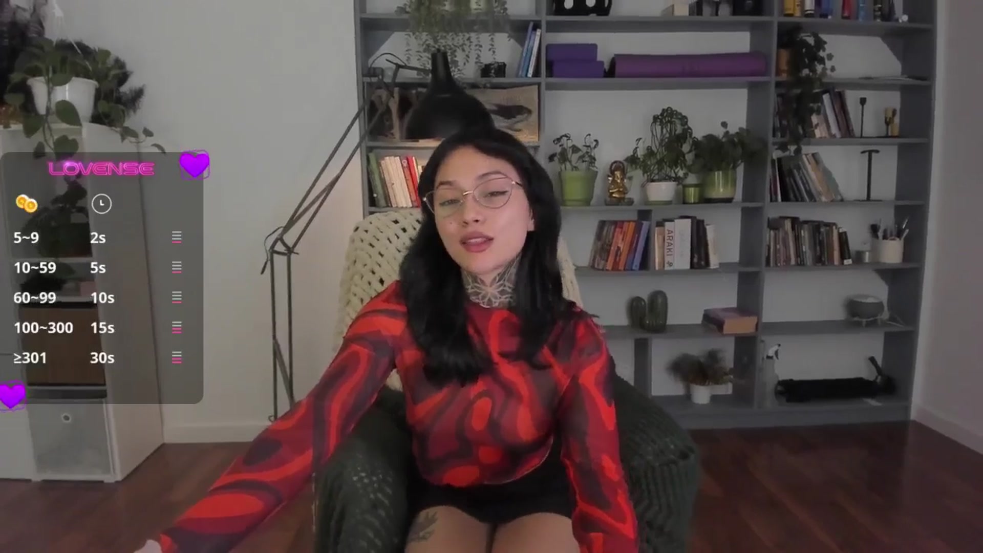 Gallery image thumbnail from Ysabeau's myfreecams stream on, 10/10/2025, 22:47 image 3 of 20