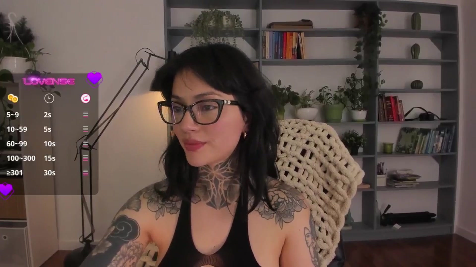 Gallery image thumbnail from Ysabeau's myfreecams stream on, 10/20/2025, 23:38 image 7 of 20