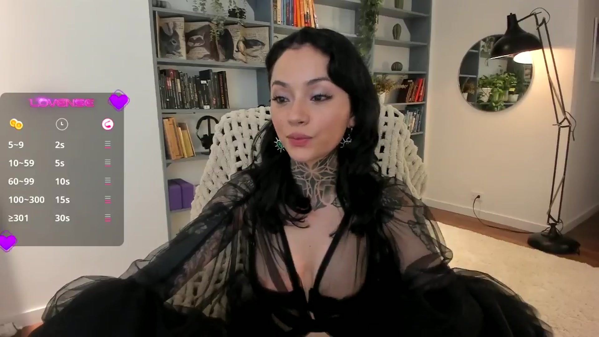 Gallery image thumbnail from Ysabeau's myfreecams stream on, 10/30/2025, 22:23 image 3 of 20