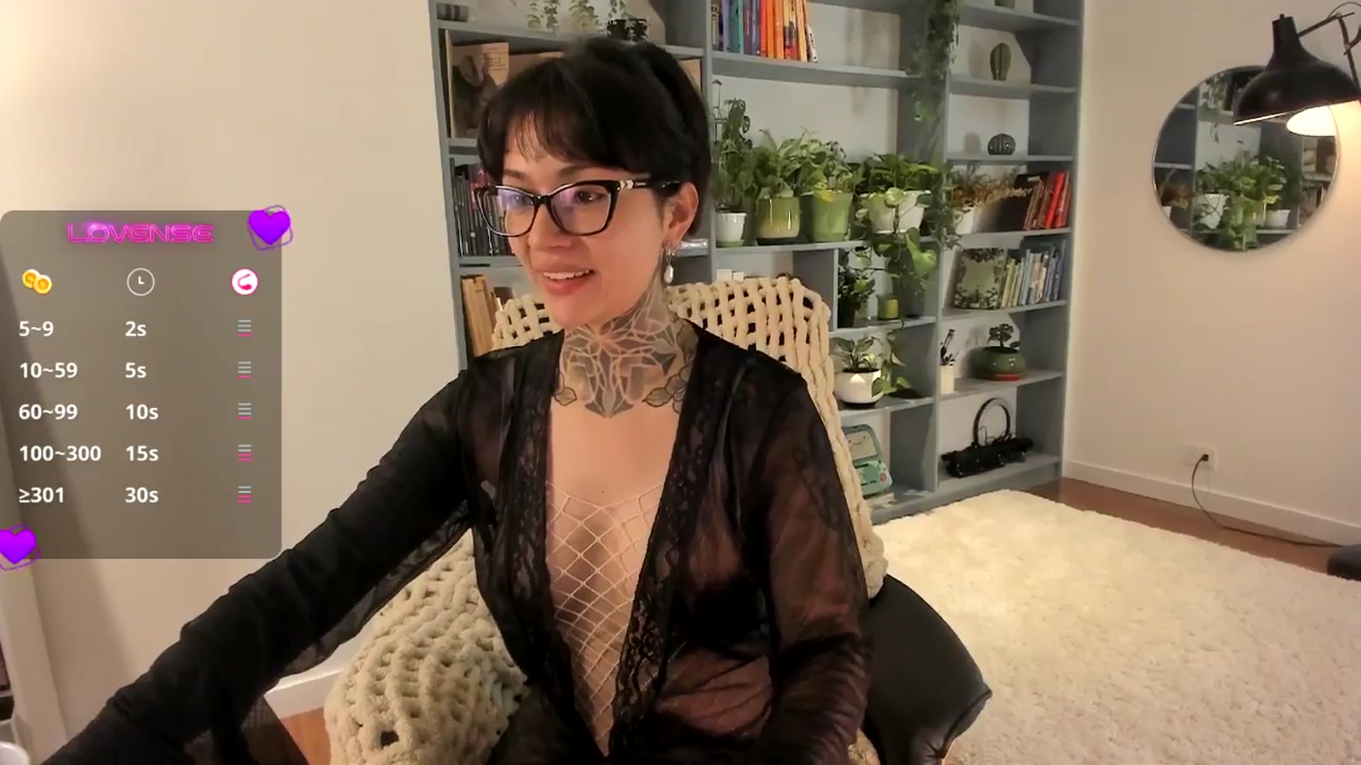 Gallery image thumbnail from Ysabeau's myfreecams stream on, 11/02/2025, 15:54 image 13 of 20