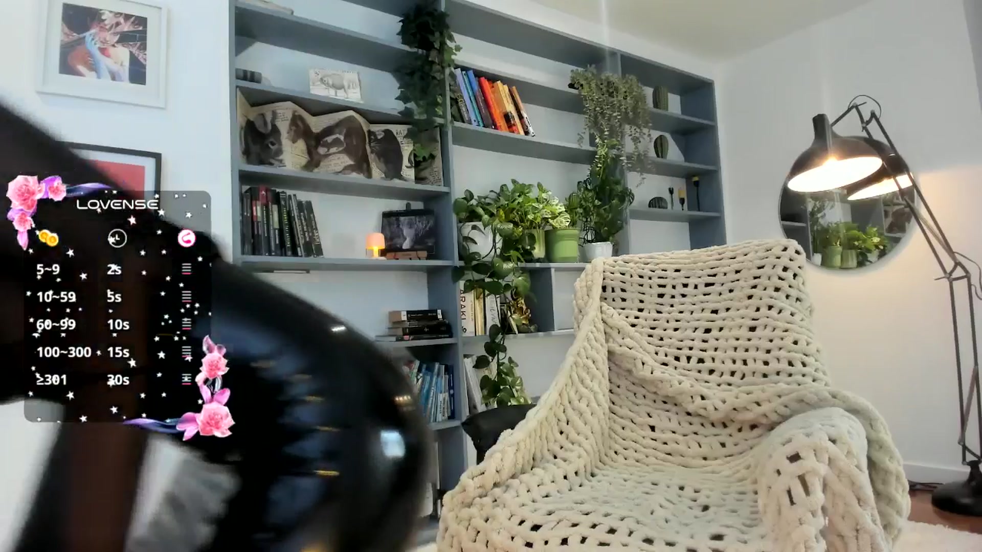 Gallery image thumbnail from Ysabeau's myfreecams stream on, 04/23/2026, 22:32 image 5 of 20