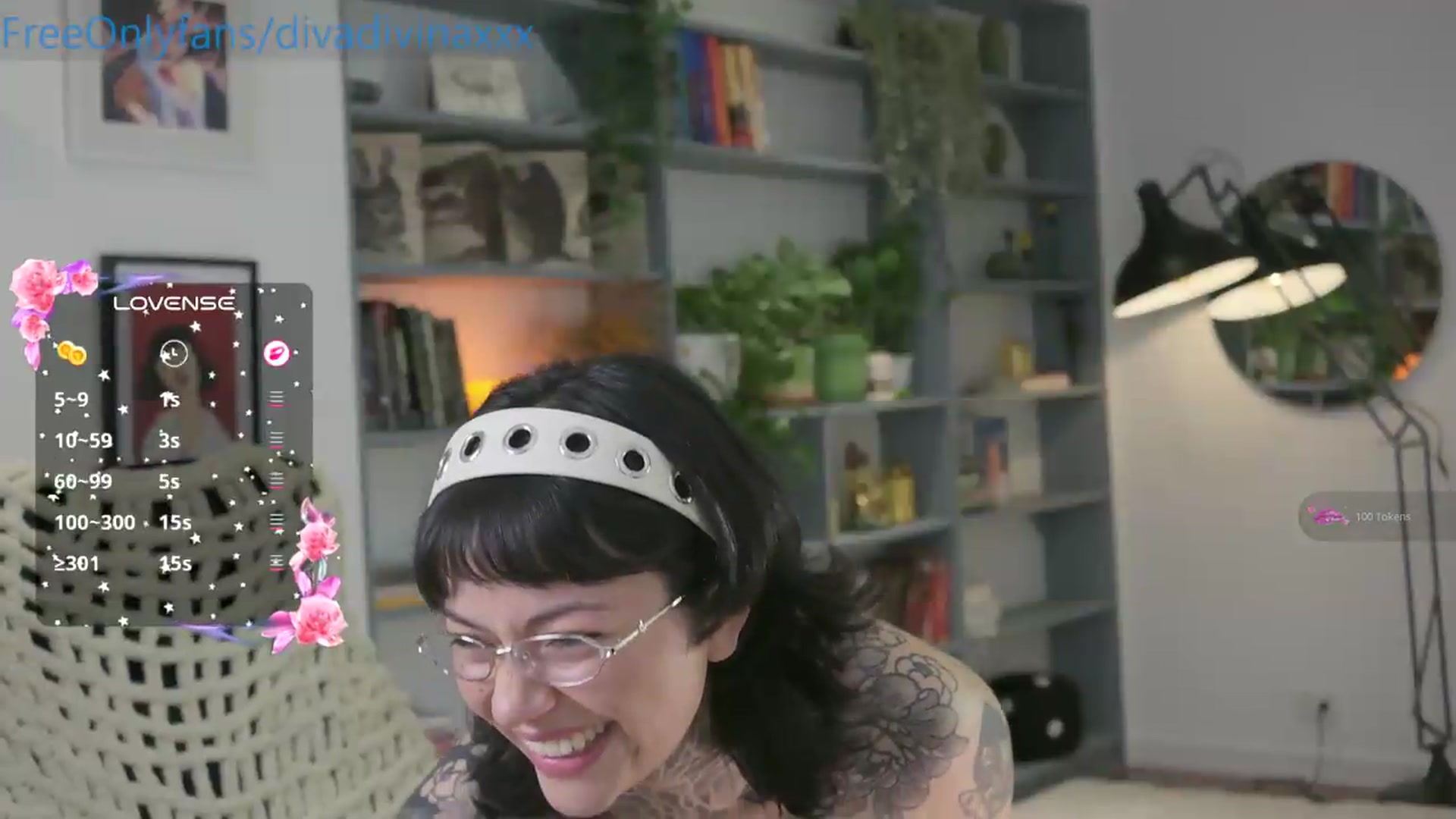 Gallery image thumbnail from Ysabeau's myfreecams stream on, 08/30/2026, 16:58 image 12 of 20