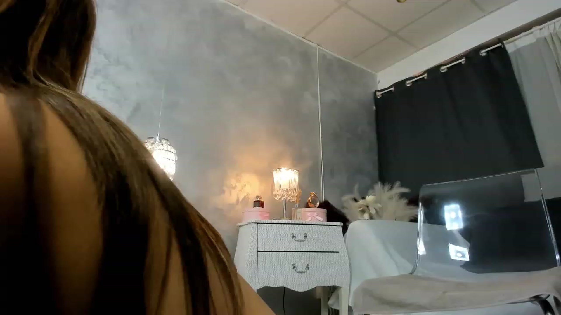 Gallery image thumbnail from Yukenzi's myfreecams stream on, 10/15/2023, 08:48 image 7 of 20