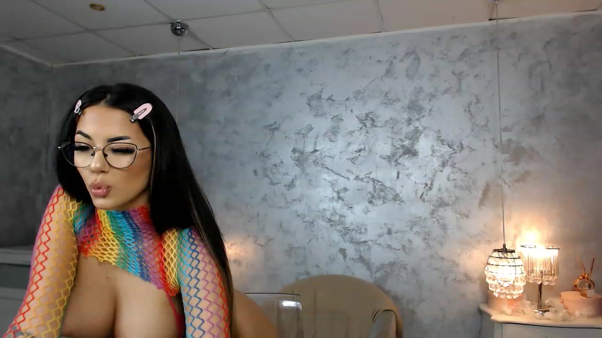 Gallery image thumbnail from Yukenzi's myfreecams stream on, 02/21/2024, 12:38 image 6 of 20