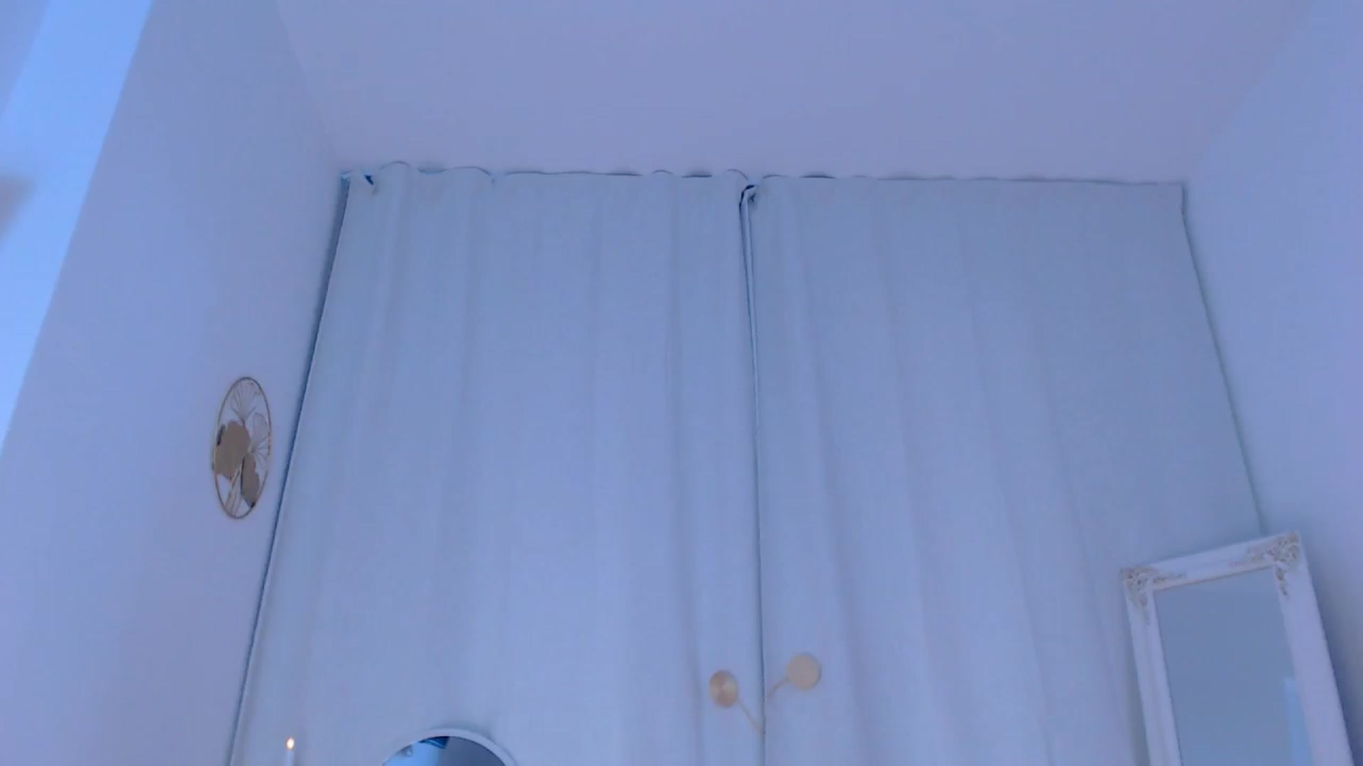Gallery image thumbnail from Yukenzi's myfreecams stream on, 02/05/2025, 14:48 image 3 of 20