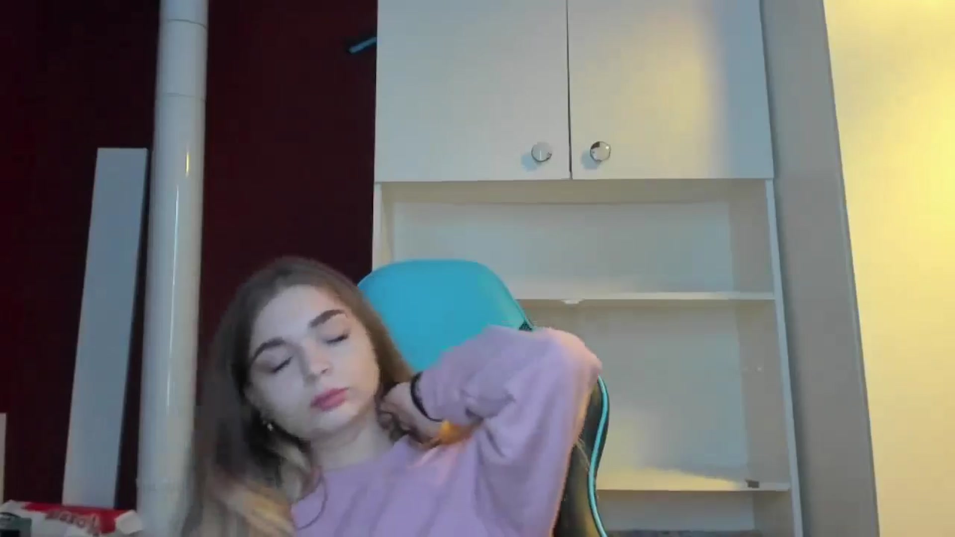 Gallery image thumbnail from Yukiia's myfreecams stream on, 02/17/2026, 24:02 image 11 of 20