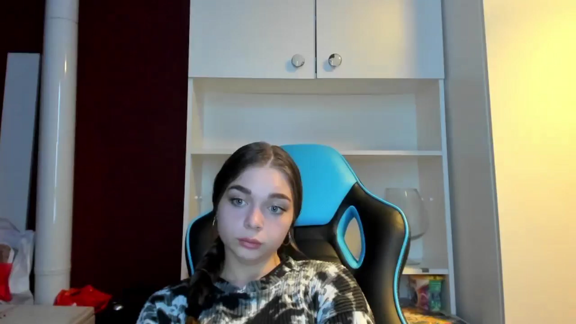 Gallery image thumbnail from Yukiia's myfreecams stream on, 03/02/2026, 22:32 image 4 of 20