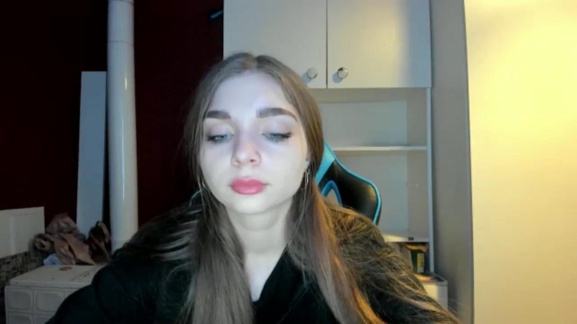 Gallery image thumbnail from Yukiia's myfreecams stream on, 03/15/2026, 19:15 image 5 of 20