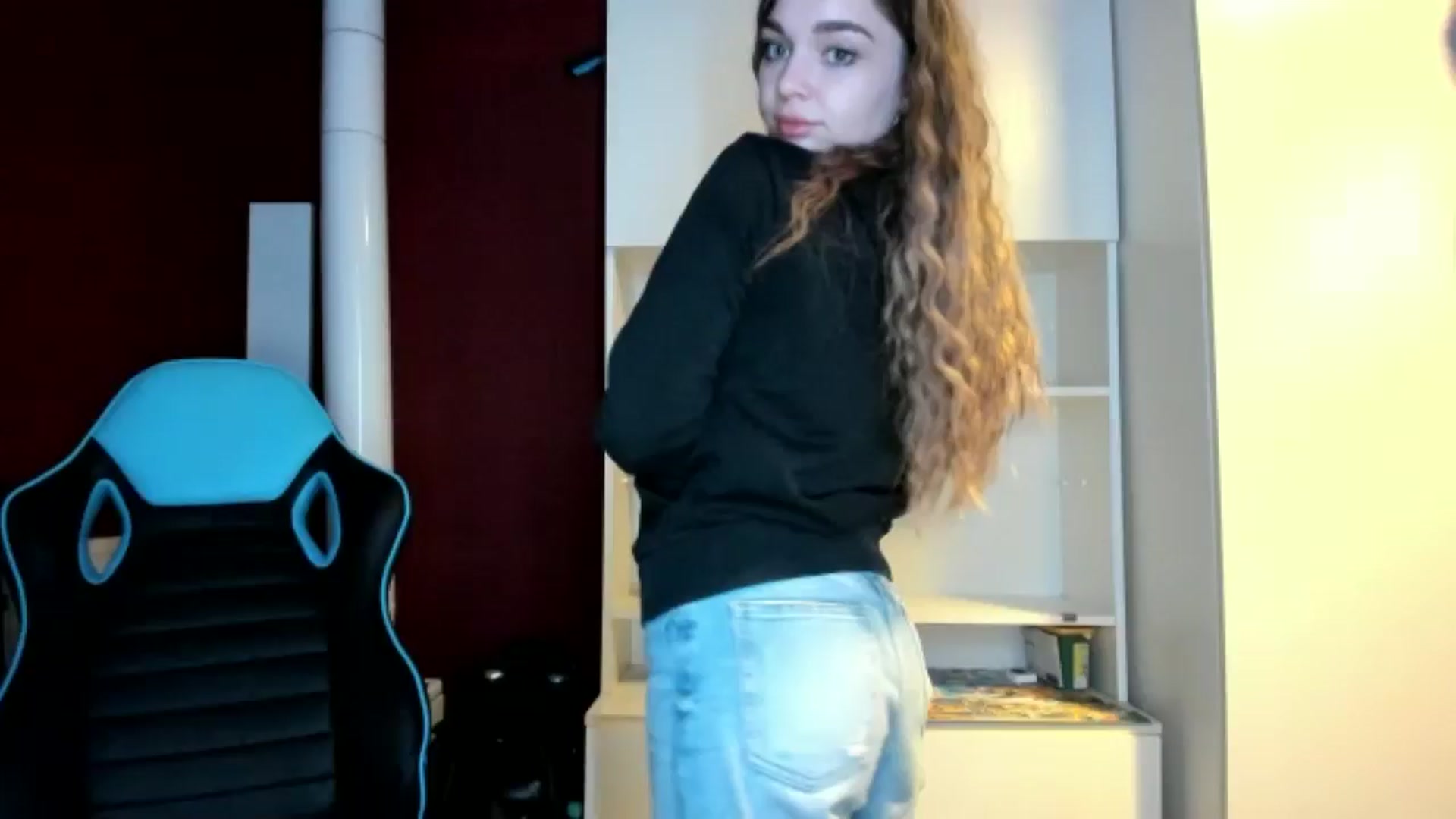 Gallery image thumbnail from Yukiia's myfreecams stream on, 03/29/2026, 22:56 image 3 of 20