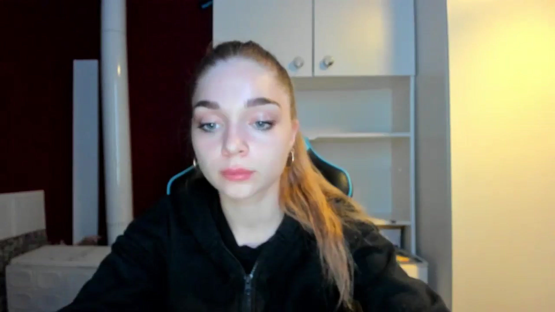 Gallery image thumbnail from Yukiia's myfreecams stream on, 03/30/2026, 20:50 image 17 of 20