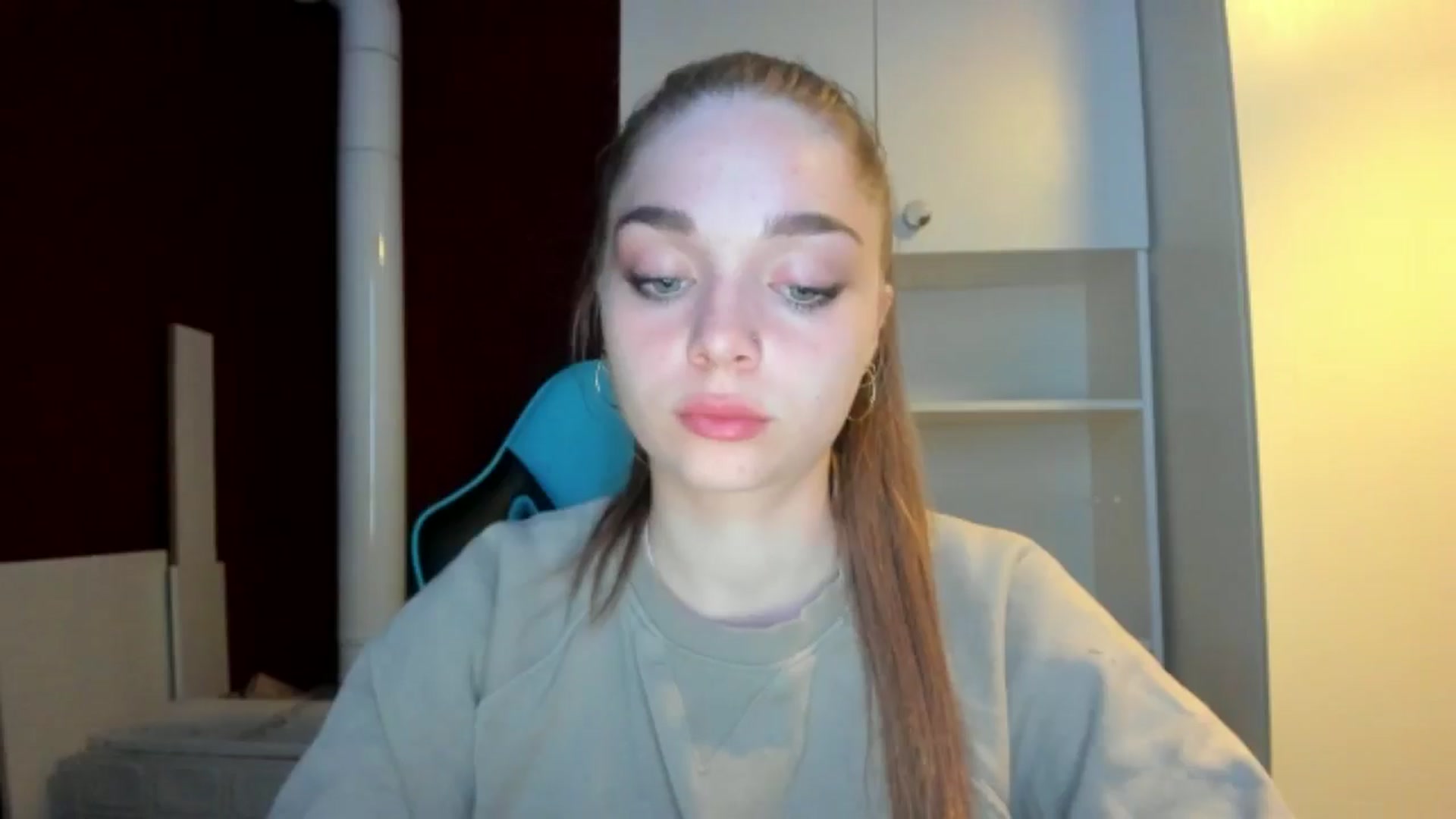 Gallery image thumbnail from Yukiia's myfreecams stream on, 04/20/2026, 21:04 image 14 of 20