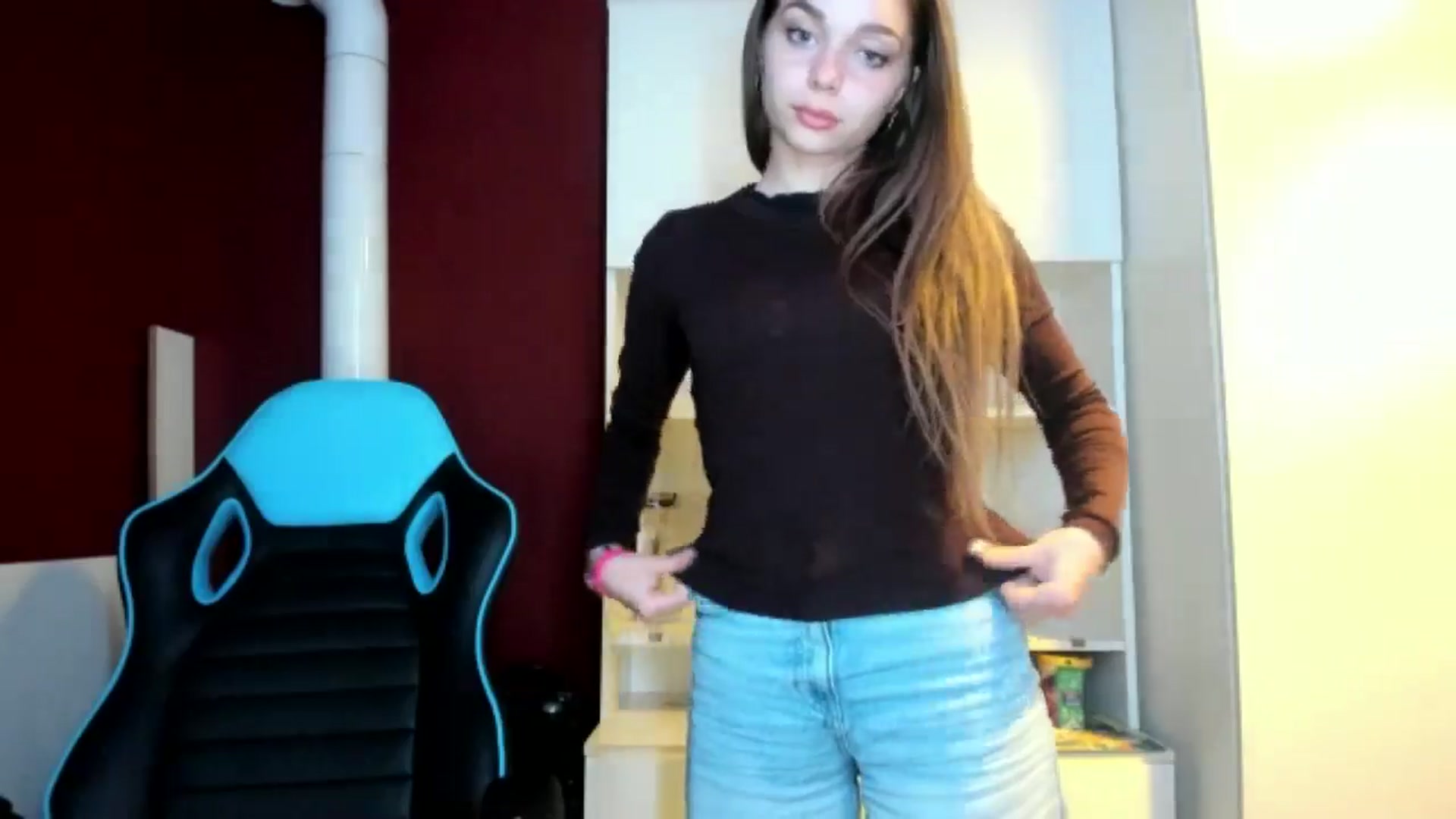 Gallery image thumbnail from Yukiia's myfreecams stream on, 04/25/2026, 23:08 image 14 of 20