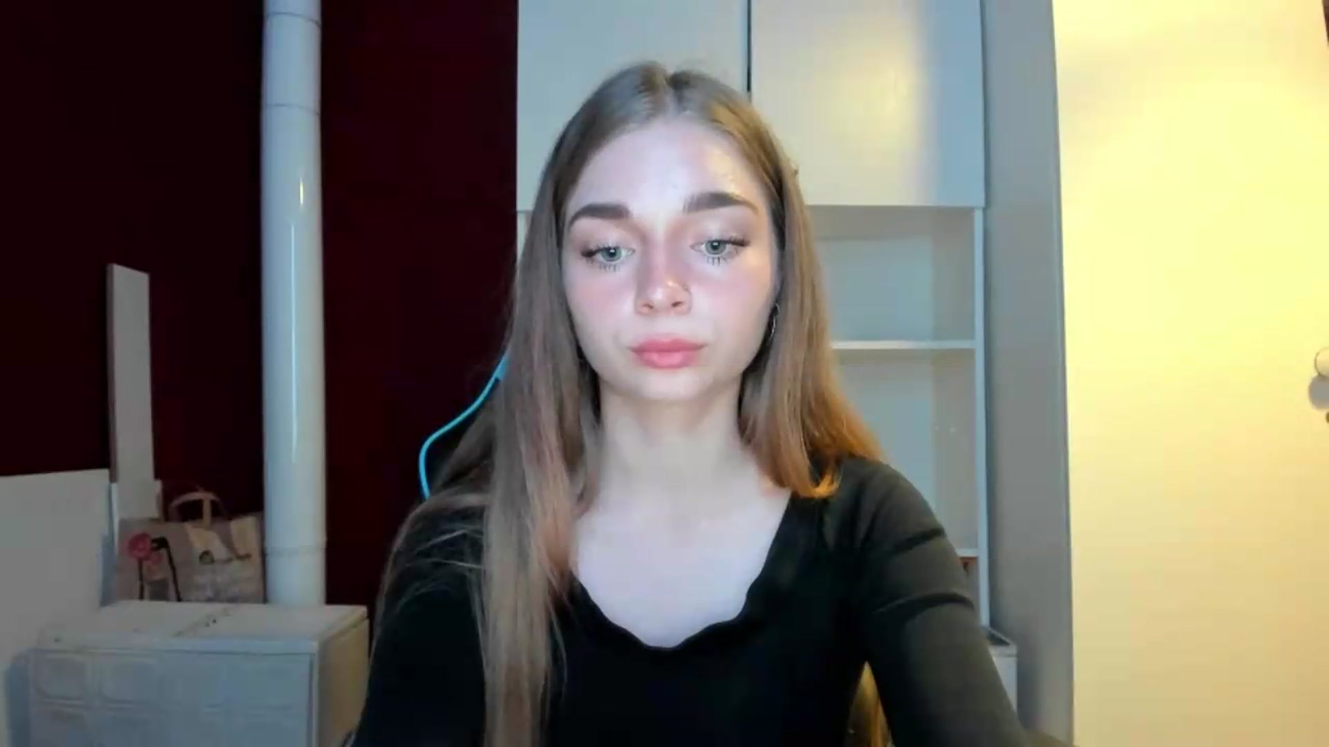 Gallery image thumbnail from Yukiia's myfreecams stream on, 05/19/2026, 21:28 image 13 of 20