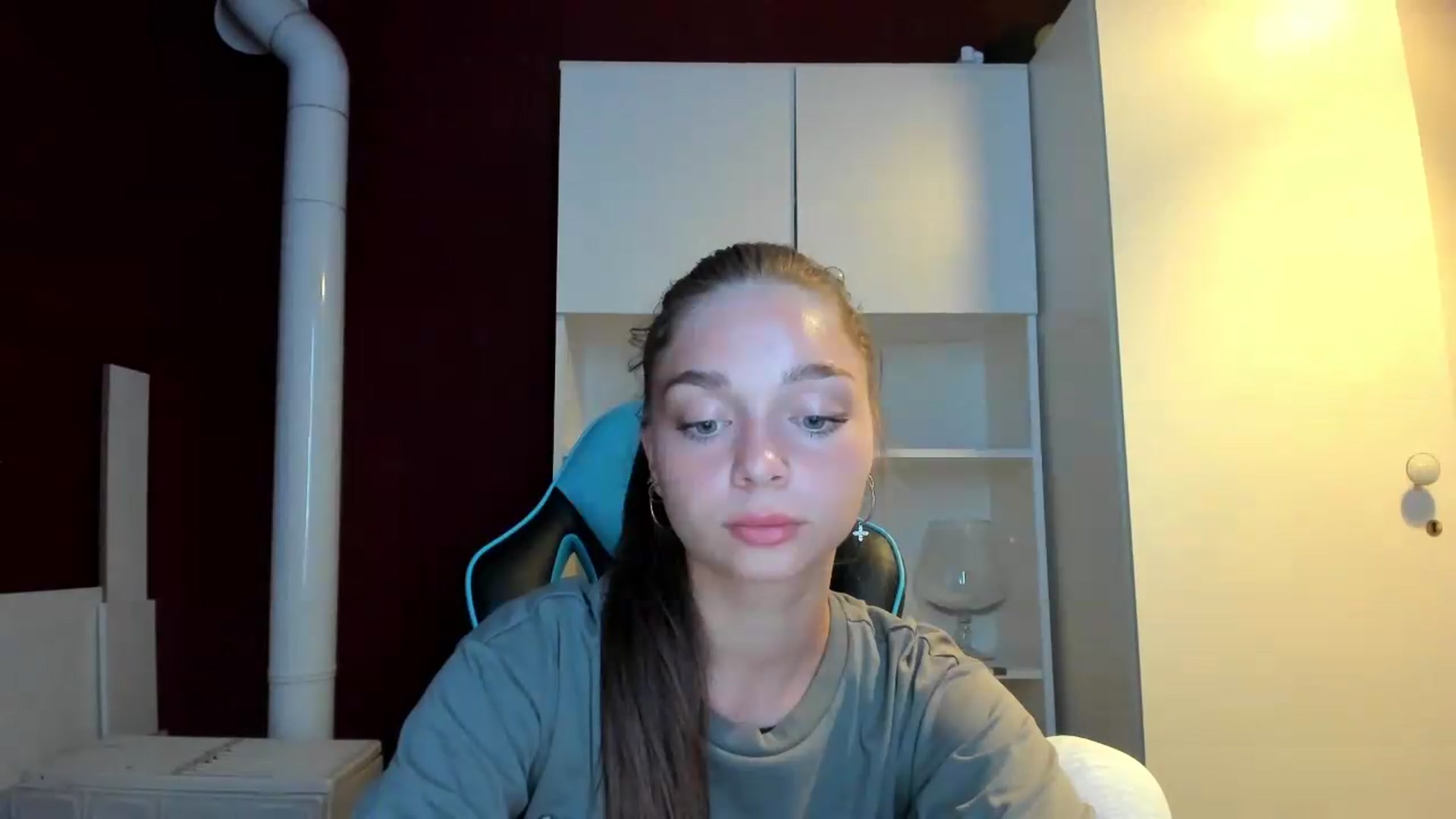 Gallery image thumbnail from Yukiia's myfreecams stream on, 07/10/2026, 23:12 image 5 of 20