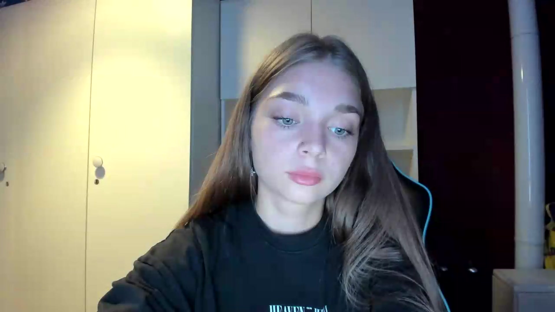 Gallery image thumbnail from Yukiia's myfreecams stream on, 07/17/2026, 19:31 image 20 of 20
