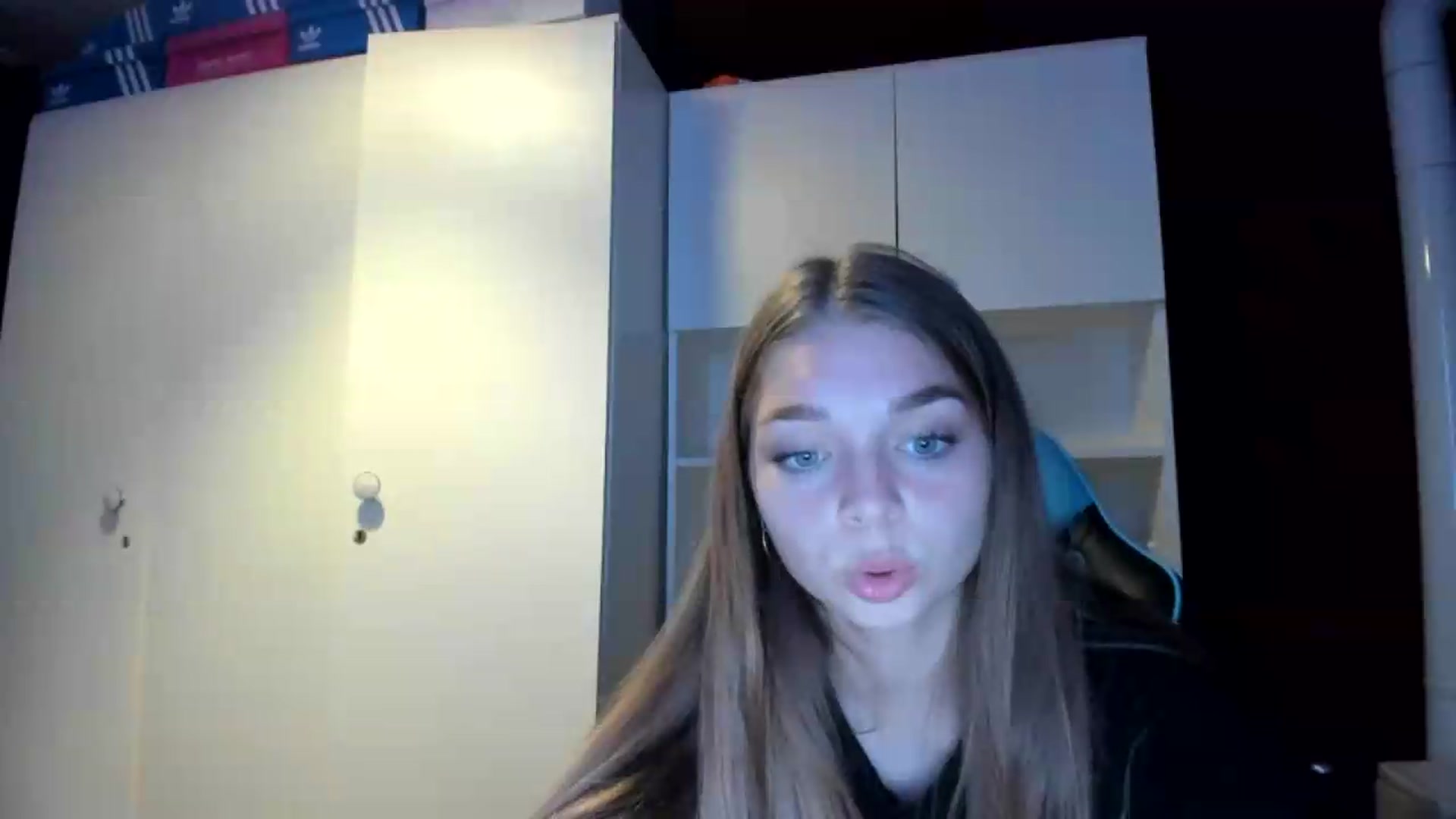 Gallery image thumbnail from Yukiia's myfreecams stream on, 09/14/2026, 17:56 image 9 of 20