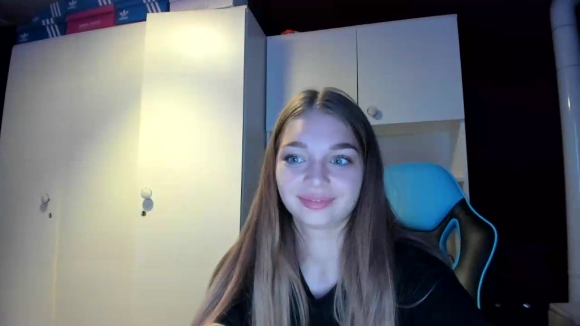 Gallery image thumbnail from Yukiia's myfreecams stream on, 09/14/2026, 17:56 image 7 of 20