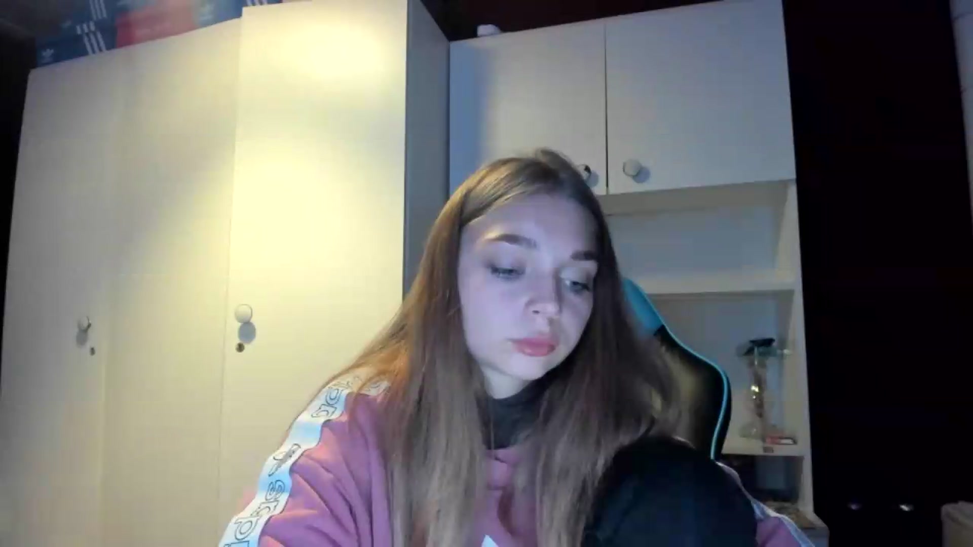 Gallery image thumbnail from Yukiia's myfreecams stream on, 09/21/2026, 20:24 image 18 of 20