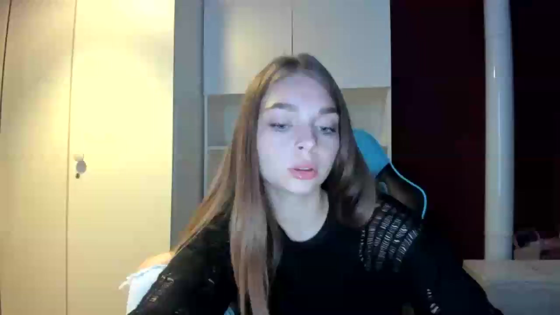 Gallery image thumbnail from Yukiia's myfreecams stream on, 10/02/2026, 19:28 image 6 of 20