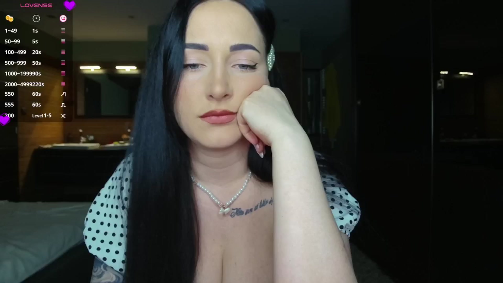 Gallery image thumbnail from Yulia's myfreecams stream on, 04/15/2026, 19:48 image 11 of 20