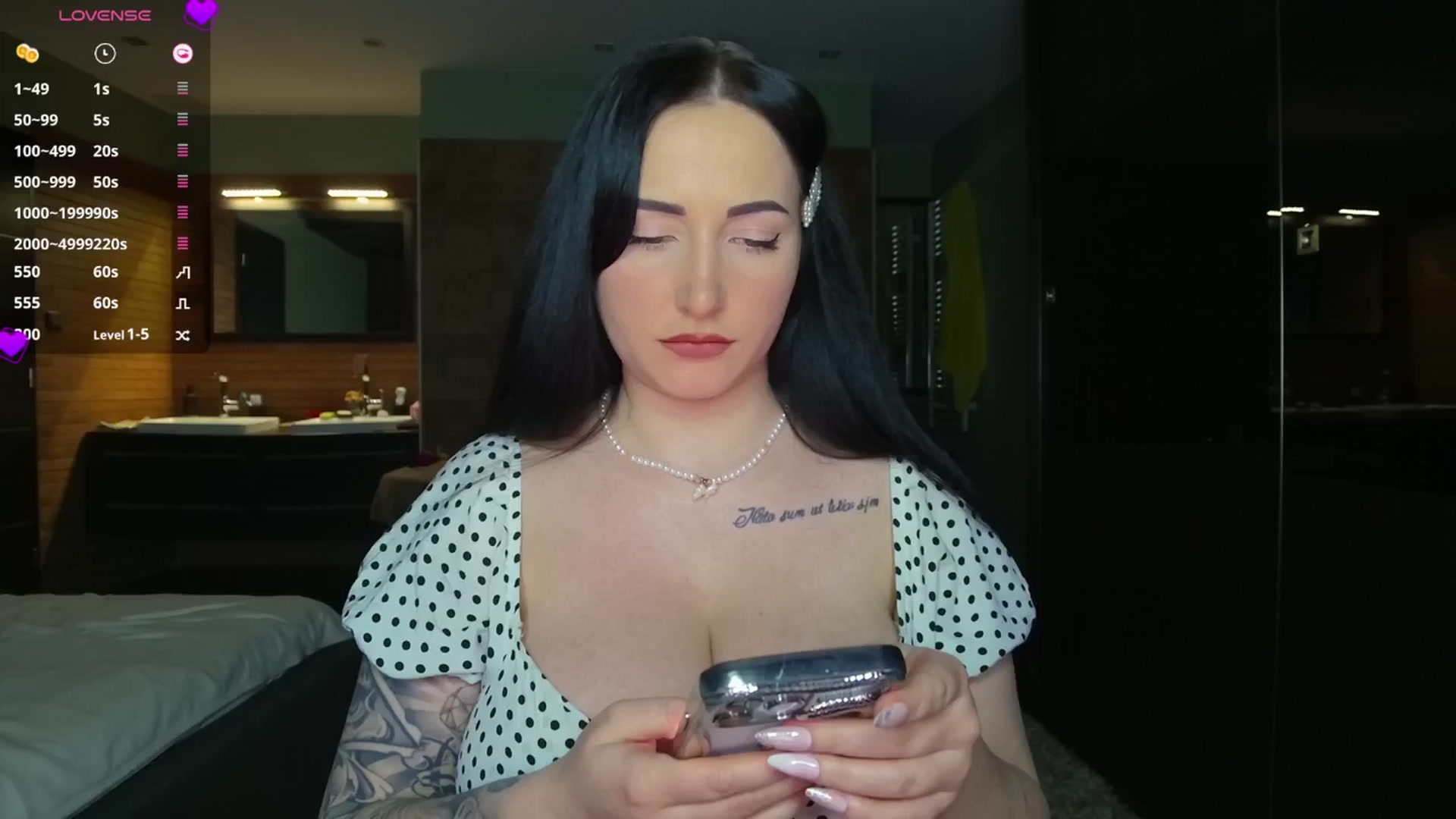 Gallery image thumbnail from Yulia's myfreecams stream on, 04/15/2026, 19:48 image 20 of 20