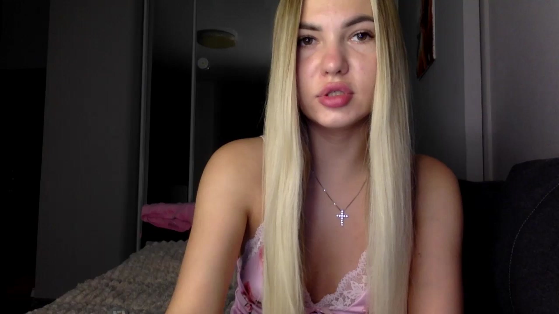 Gallery image thumbnail from YuliaKitty's myfreecams stream on, 07/28/2024, 19:51 image 1 of 20