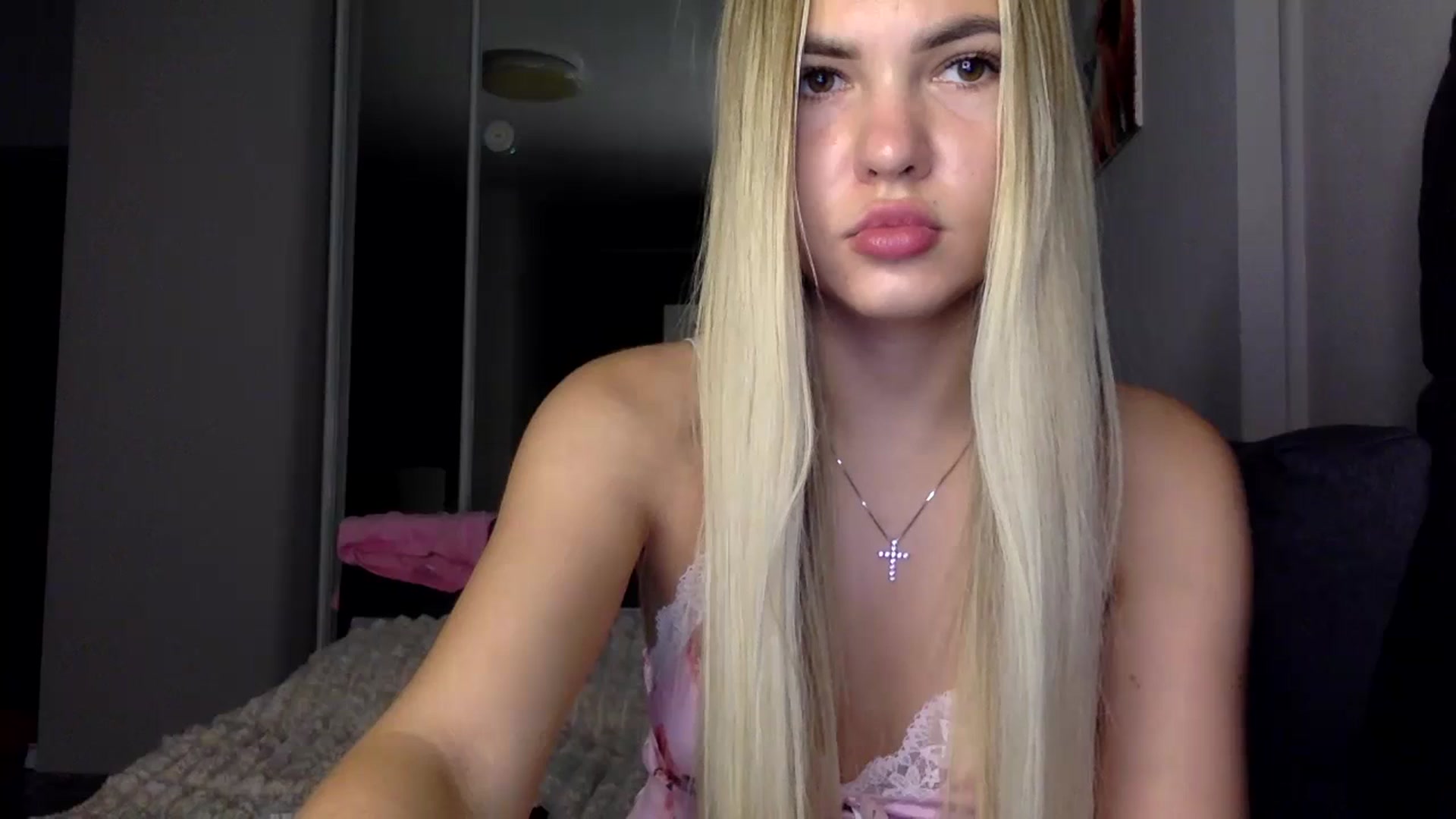 Gallery image thumbnail from YuliaKitty's myfreecams stream on, 07/28/2024, 19:51 image 12 of 20