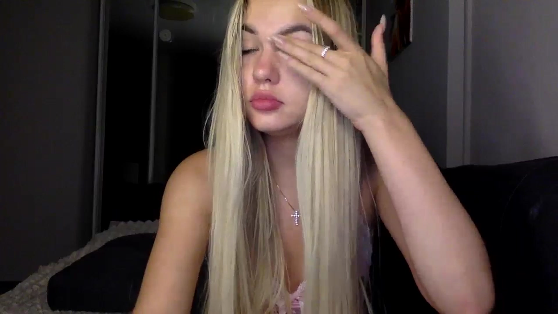 Gallery image thumbnail from YuliaKitty's myfreecams stream on, 07/28/2024, 23:43 image 20 of 20