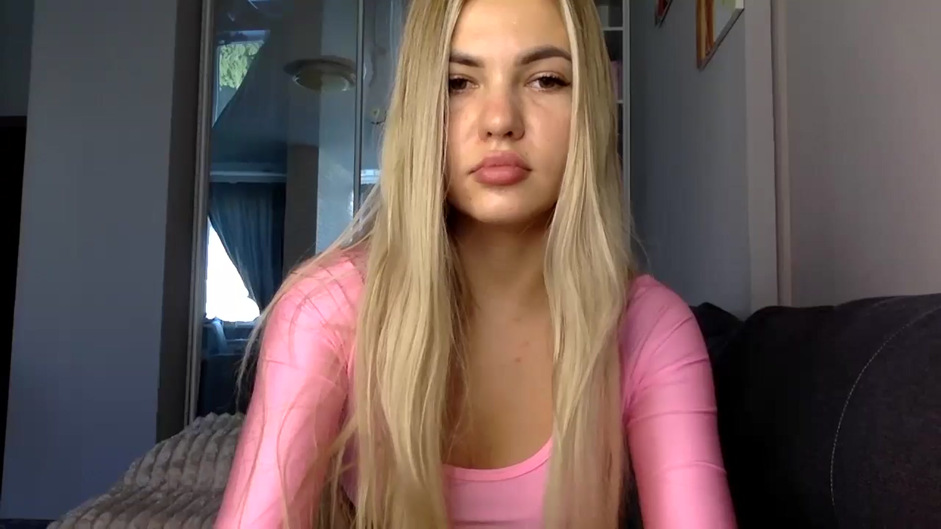 Gallery image thumbnail from YuliaKitty's myfreecams stream on, 08/11/2024, 15:38 image 12 of 20