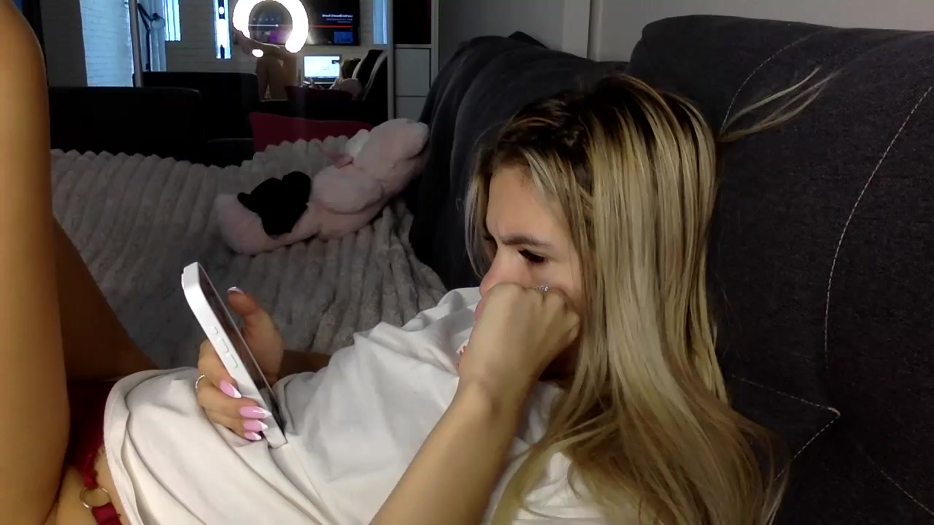 Gallery image thumbnail from YuliaKitty's myfreecams stream on, 08/14/2024, 09:23 image 18 of 20
