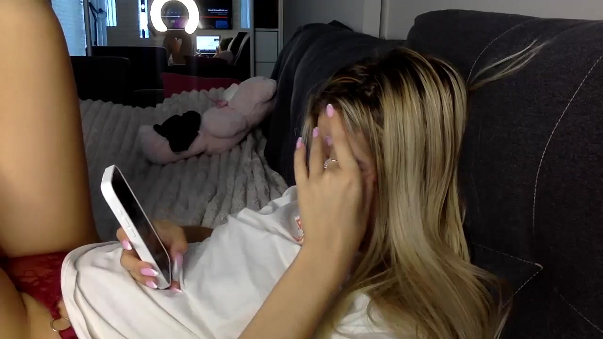 Gallery image thumbnail from YuliaKitty's myfreecams stream on, 08/14/2024, 09:23 image 15 of 20