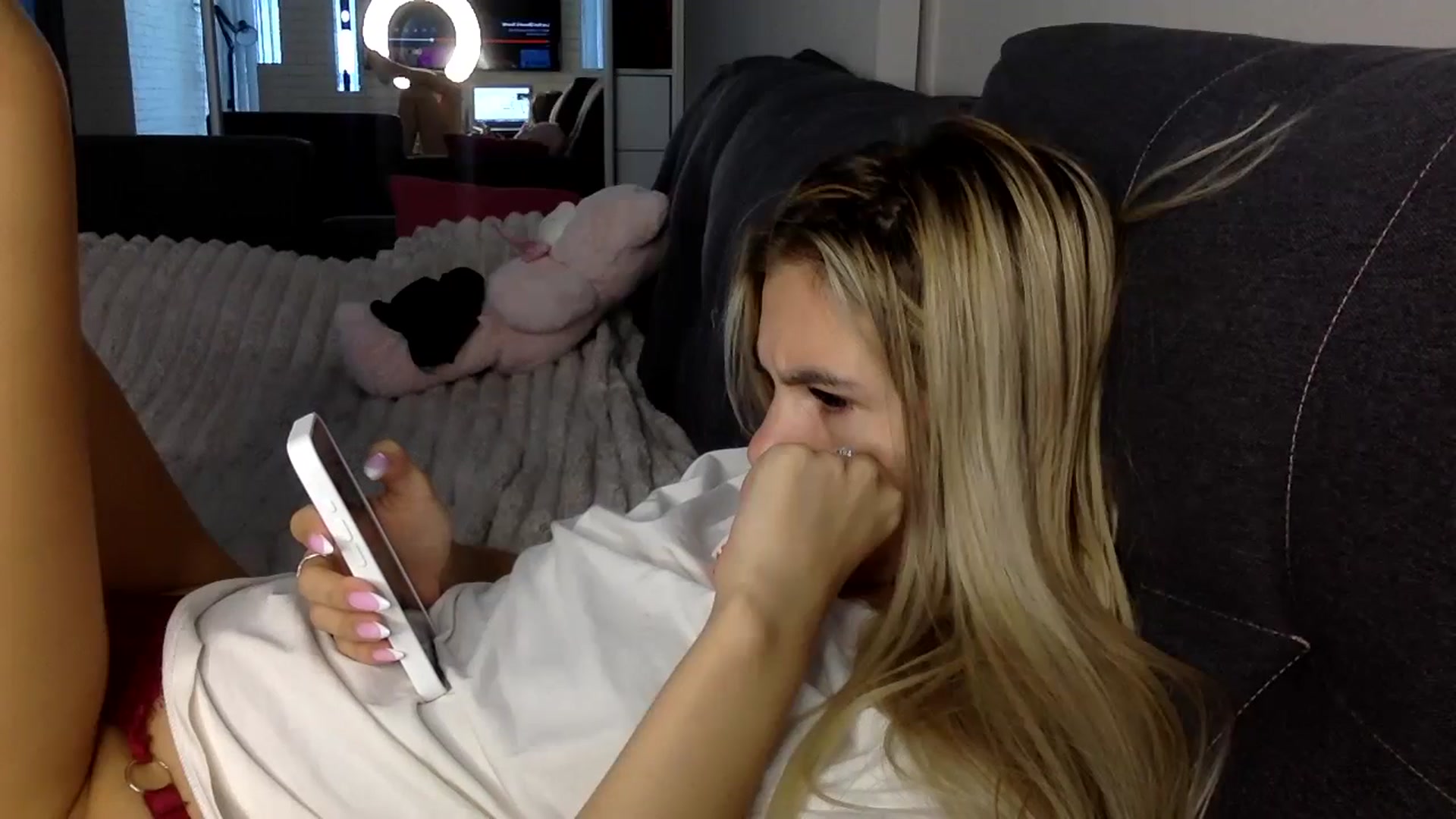 Gallery image thumbnail from YuliaKitty's myfreecams stream on, 08/14/2024, 09:23 image 19 of 20