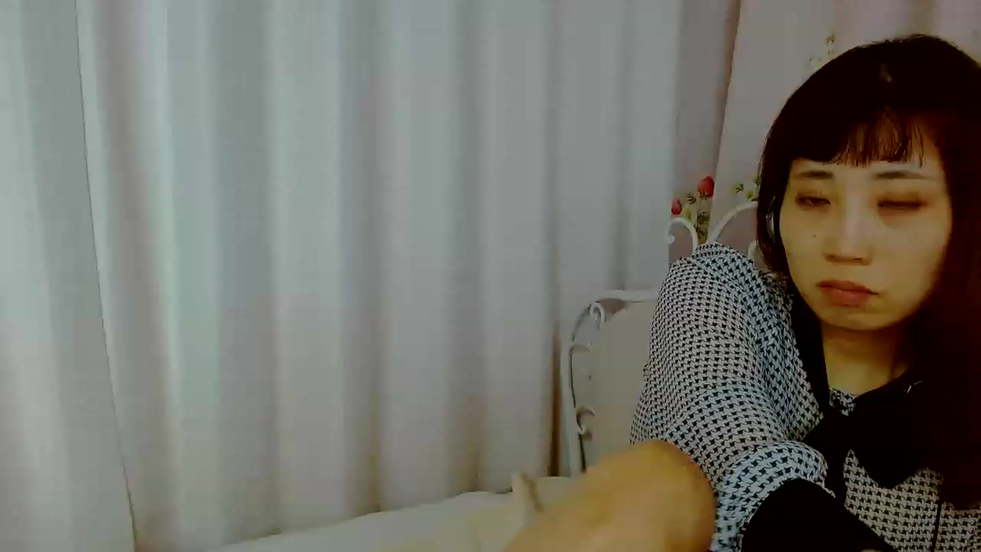 Gallery image thumbnail from Yumekooooo's myfreecams stream on, 06/25/2023, 21:57 image 12 of 20