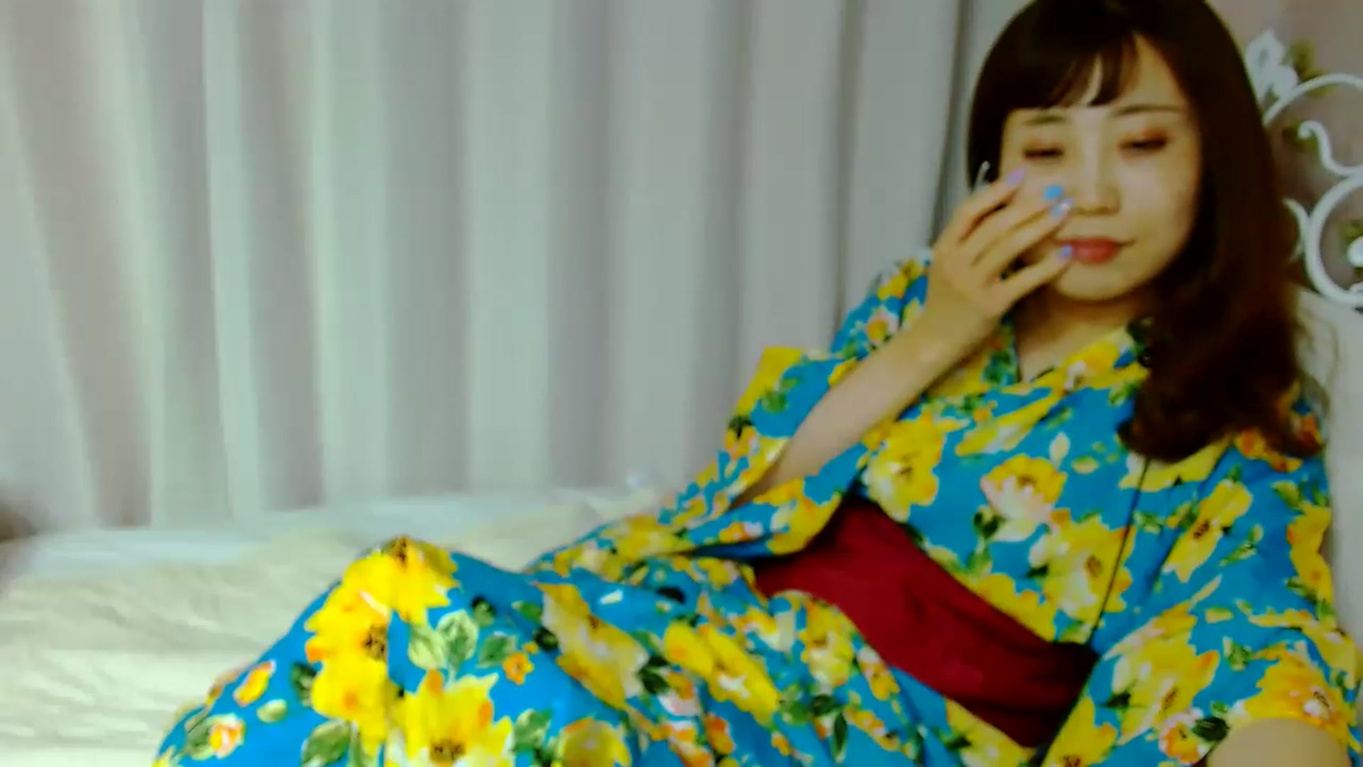 Gallery image thumbnail from Yumekooooo's myfreecams stream on, 08/06/2023, 19:08 image 15 of 20
