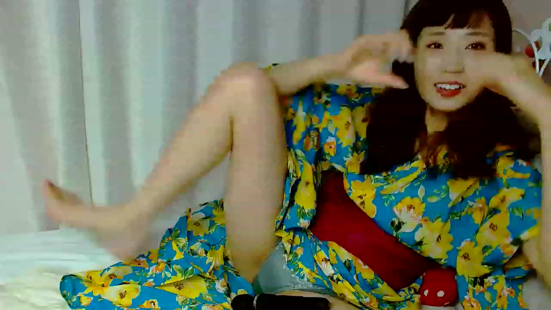 Gallery image thumbnail from Yumekooooo's myfreecams stream on, 08/11/2023, 15:18 image 13 of 20