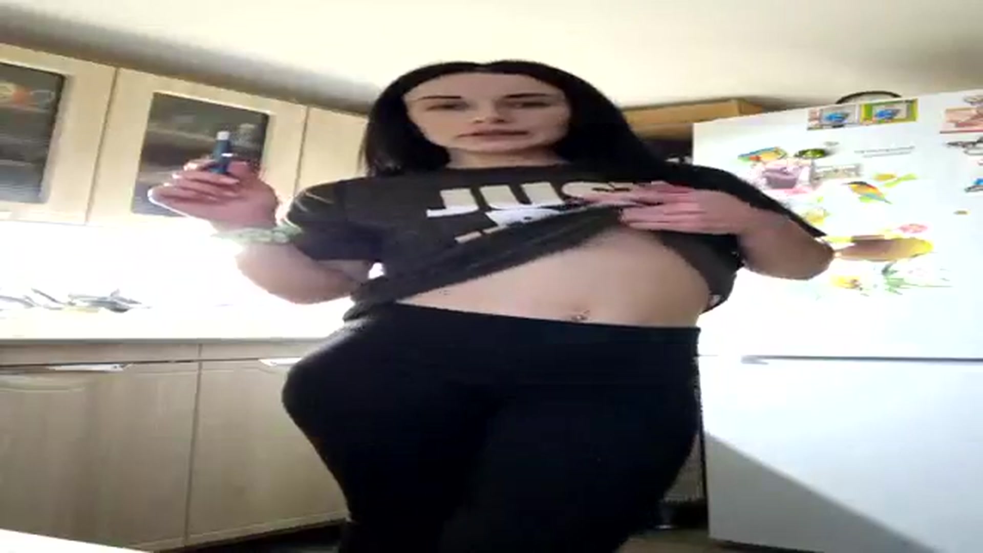 Gallery image thumbnail from Yummii_'s myfreecams stream on, 03/07/2024, 16:00 image 6 of 20