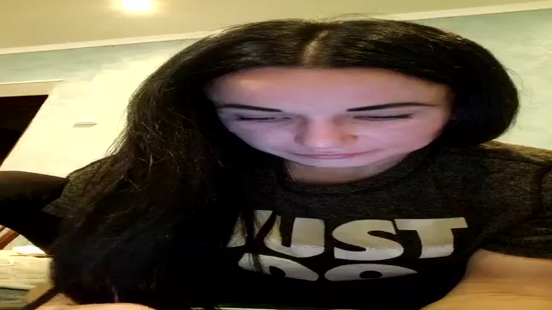 Gallery image thumbnail from Yummii_'s myfreecams stream on, 03/07/2024, 19:05 image 14 of 20